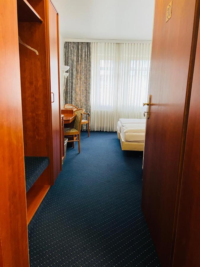 Hotel Weller Kahl Am Main Kültér fotó