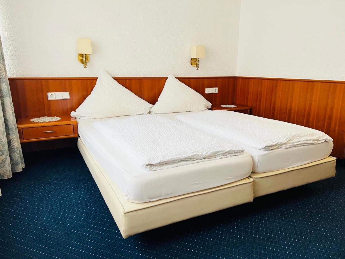 Hotel Weller Kahl Am Main Kültér fotó