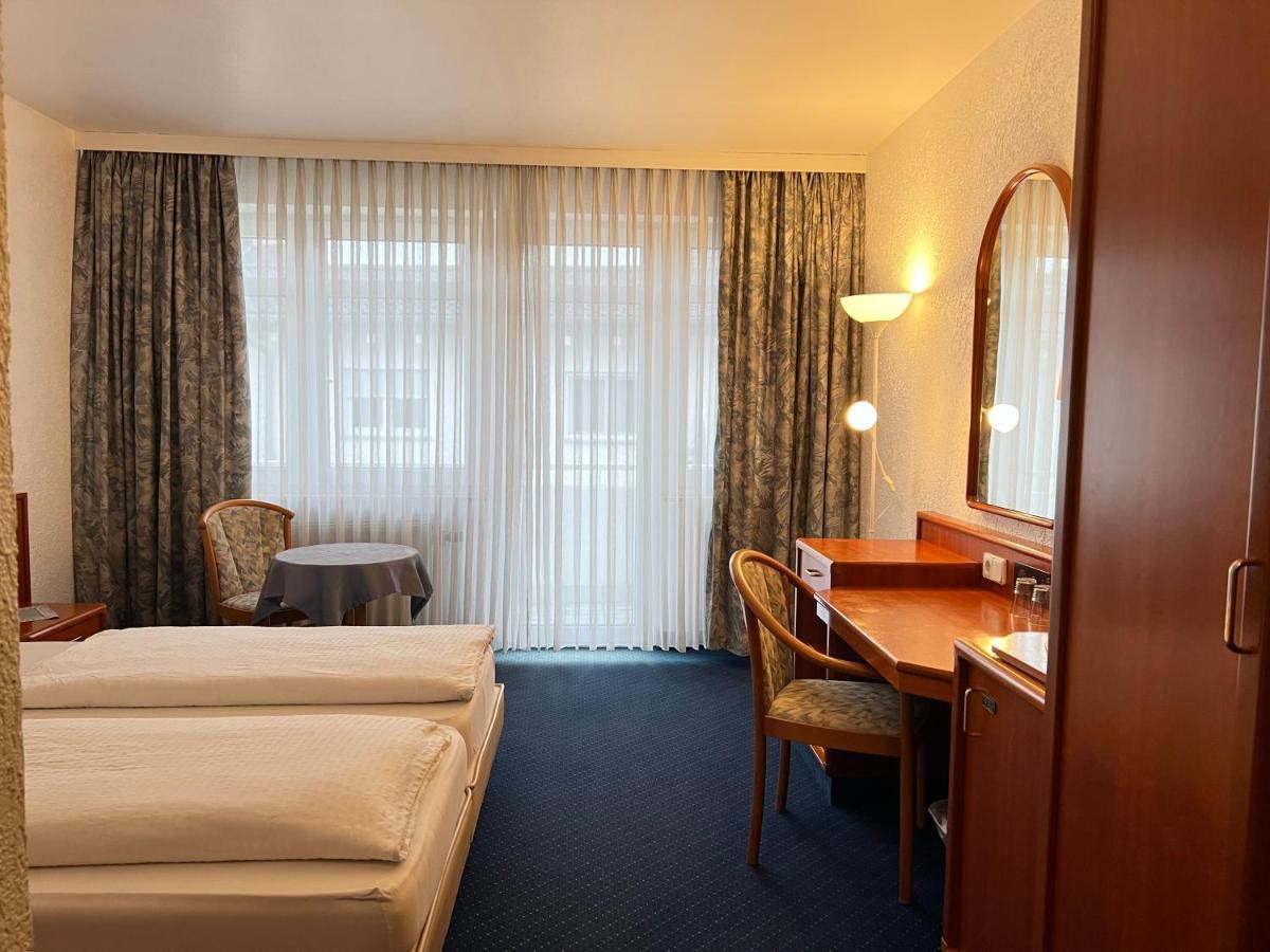 Hotel Weller Kahl Am Main Kültér fotó